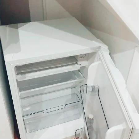 Car17-0g Apartment